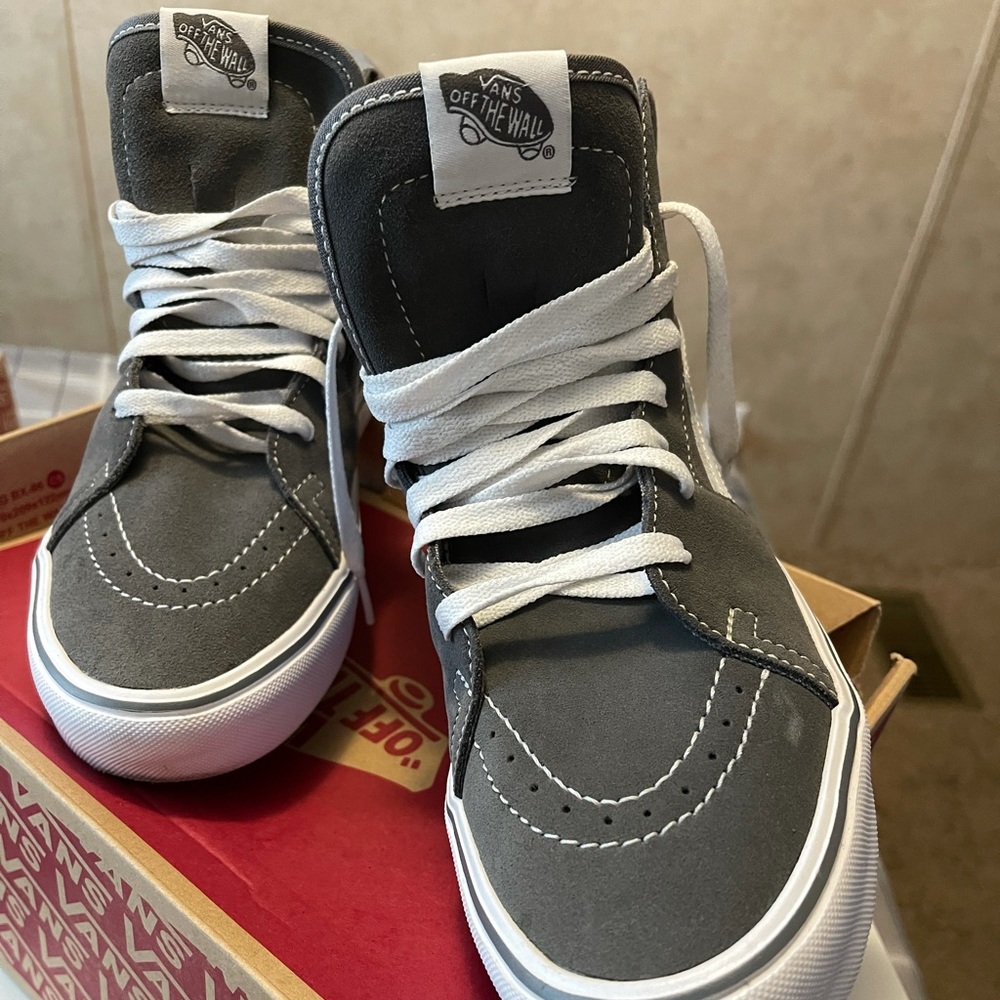 Gray ultra cush lite VANS